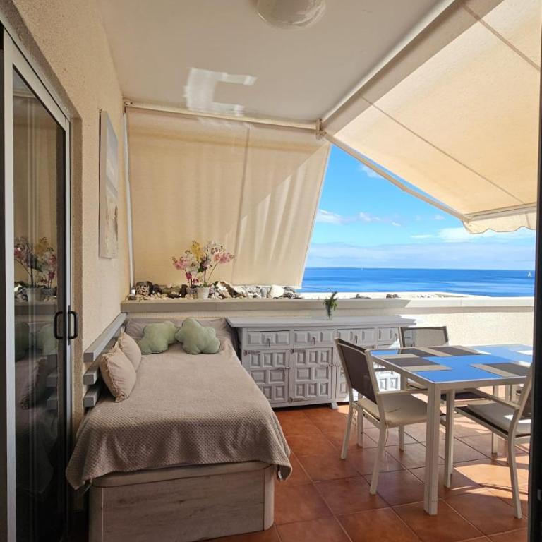 Ocean Front Playa Chica - Apartamento 1 dormitorio con vistas al mar y terraza - 8