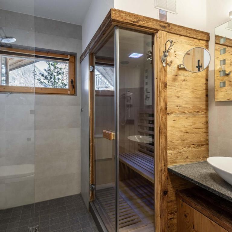 Uralp Royal mit Terrasse - Two-Bedroom Apartment - 4