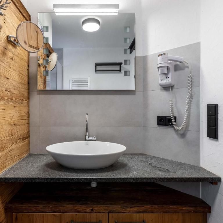 Uralp Royal mit Terrasse - Two-Bedroom Apartment - 14