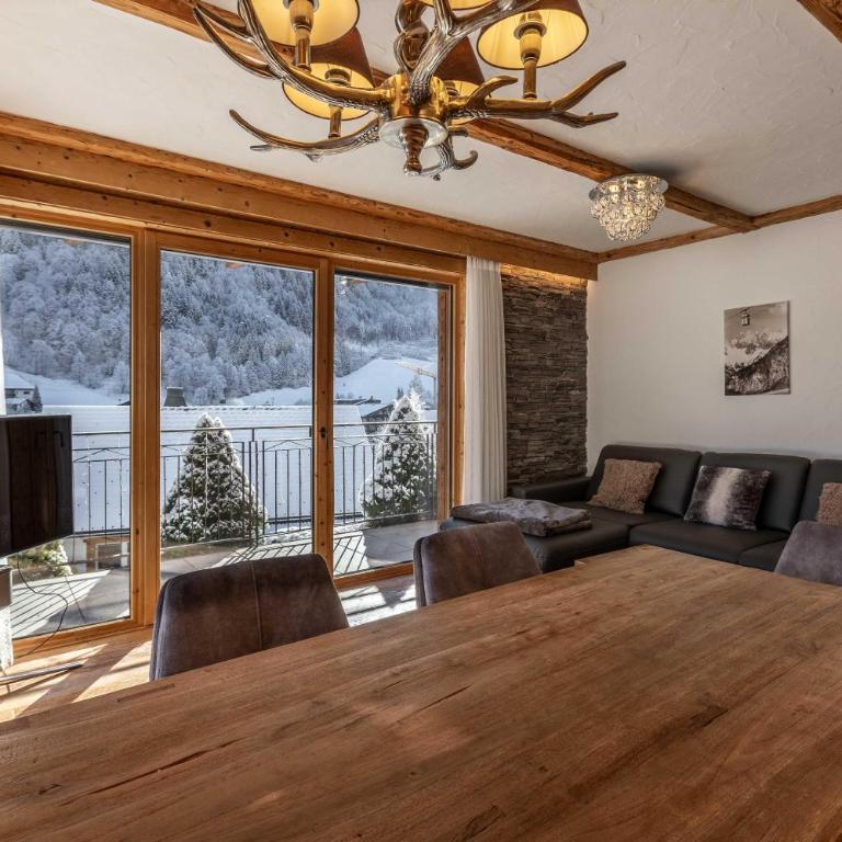 Uralp Royal mit Terrasse - Two-Bedroom Apartment - 10