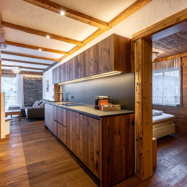 Uralp Royal mit Terrasse - Two-Bedroom Apartment - 17