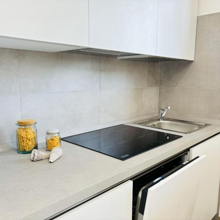 New Splendid - Two-Bedroom Apartment - 6
