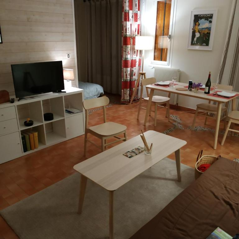 Appartement confort lumineux, terrasse avec vue - Appartement 2 Chambres - 8