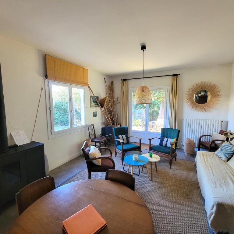 Villa La douceur au soleil 5min à pied plage - Three-Bedroom House - 1