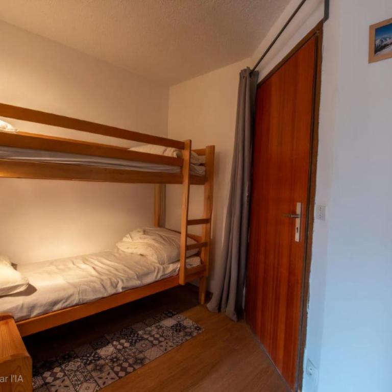 APPARTEMENT RESIDENCE PLEIN SUD , CENTRE STATION , PIED DES PISTES , PARKING ,WIFI , 30 m2 , 4p - Apartment mit 2 Schlafzimmern - 3