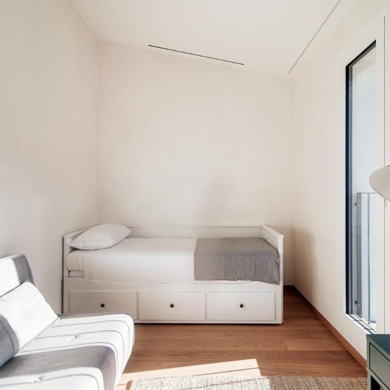 Unique Gandria Attic by Quokka 360 - Elegant Lake View Apartment - Appartamento con 2 Camere da Letto - 37