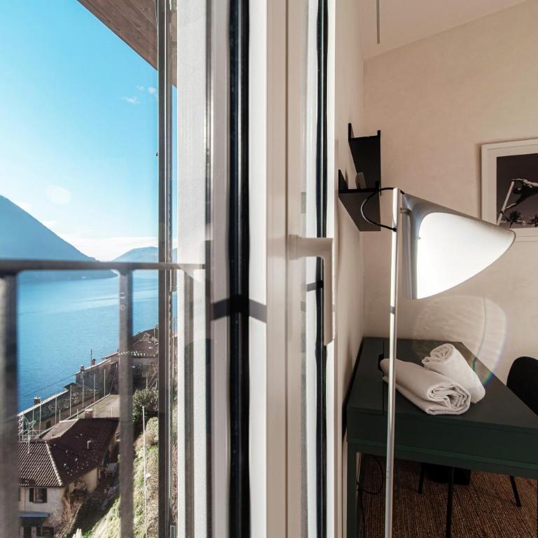 Unique Gandria Attic by Quokka 360 - Elegant Lake View Apartment - Appartamento con 2 Camere da Letto - 24