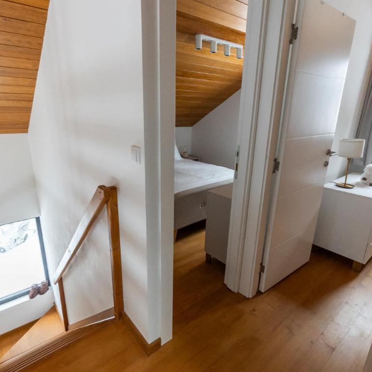 Gorska Vila - Three-Bedroom Chalet - 45