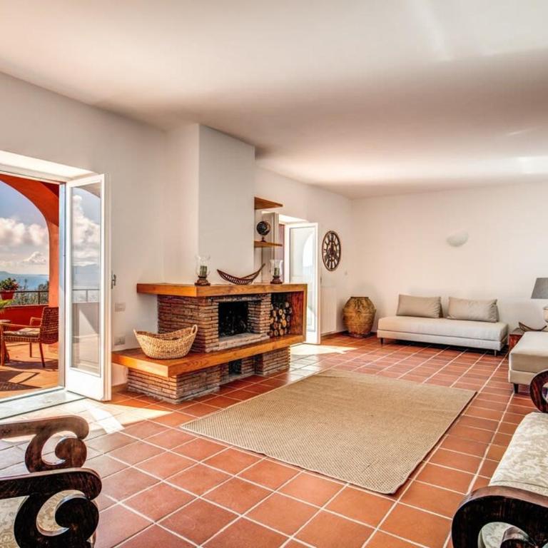Villa Aprea luxury villa with stunning views and private heated pool - Villa - 4