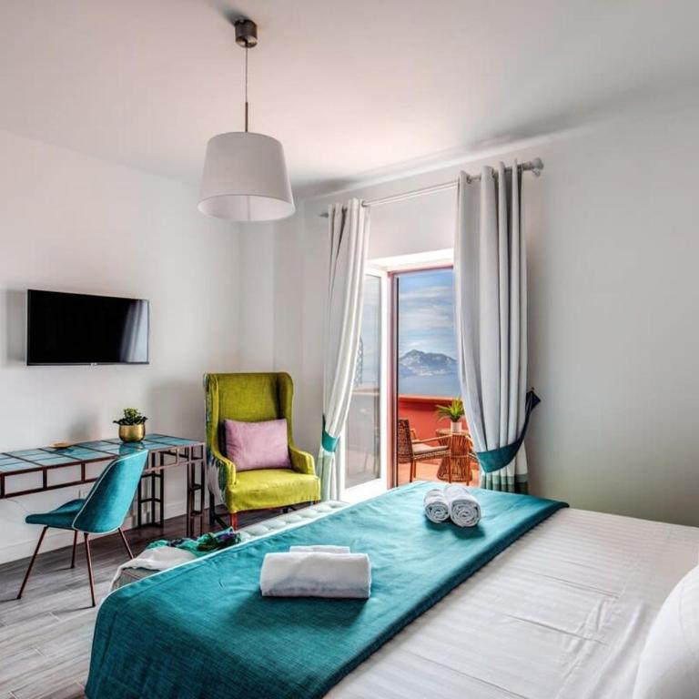 Villa Aprea luxury villa with stunning views and private heated pool - Villa - 24