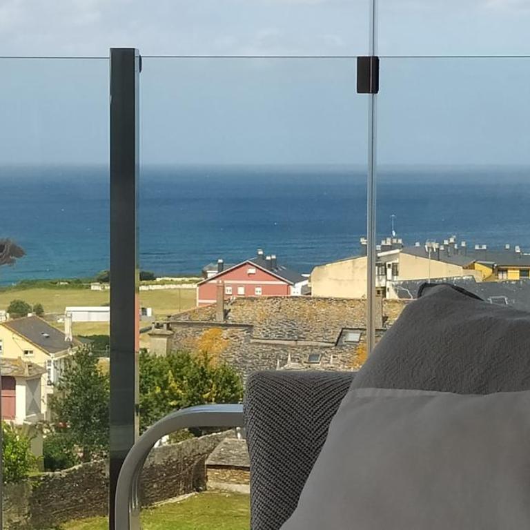 Descubre Foz con nosotros - Apartamento de 2 dormitorios con vistas al mar - 34