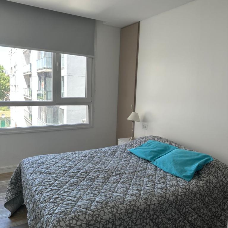 Departamento con cochera zona Guemes - Apartamento de 1 dormitorio - 20