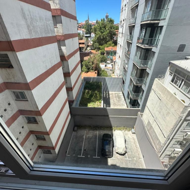 Departamento con cochera zona Guemes - Apartamento de 1 dormitorio - 27