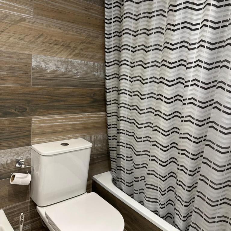 Departamento con cochera zona Guemes - Apartamento de 1 dormitorio - 29