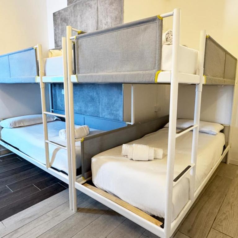 My Tiny Home - Camera Familiare con Bagno Privato - 10