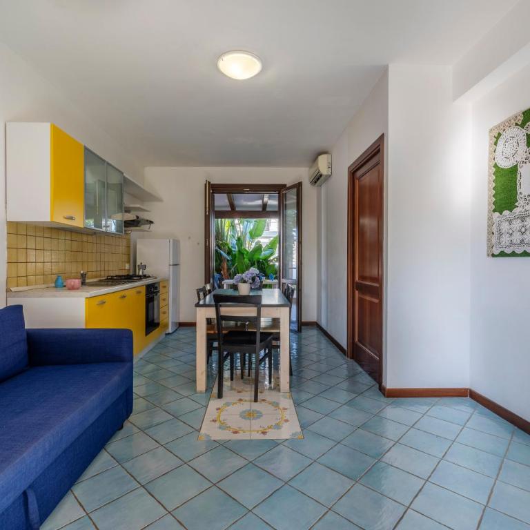 Casa Vacanza Azzurra 4 - Casa con 2 Camere da Letto - 11