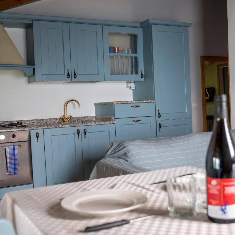 Casa Caravino - Appartamento con 2 Camere da Letto e Vista Lago - 5