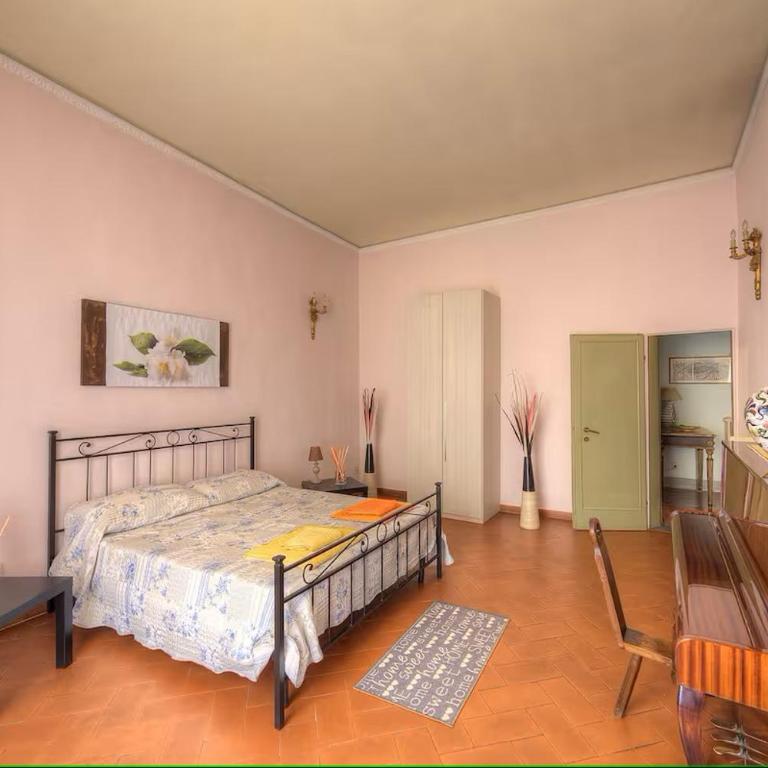 Historical building charming apartment - Appartamento Standard con 2 Camere da Letto - 4