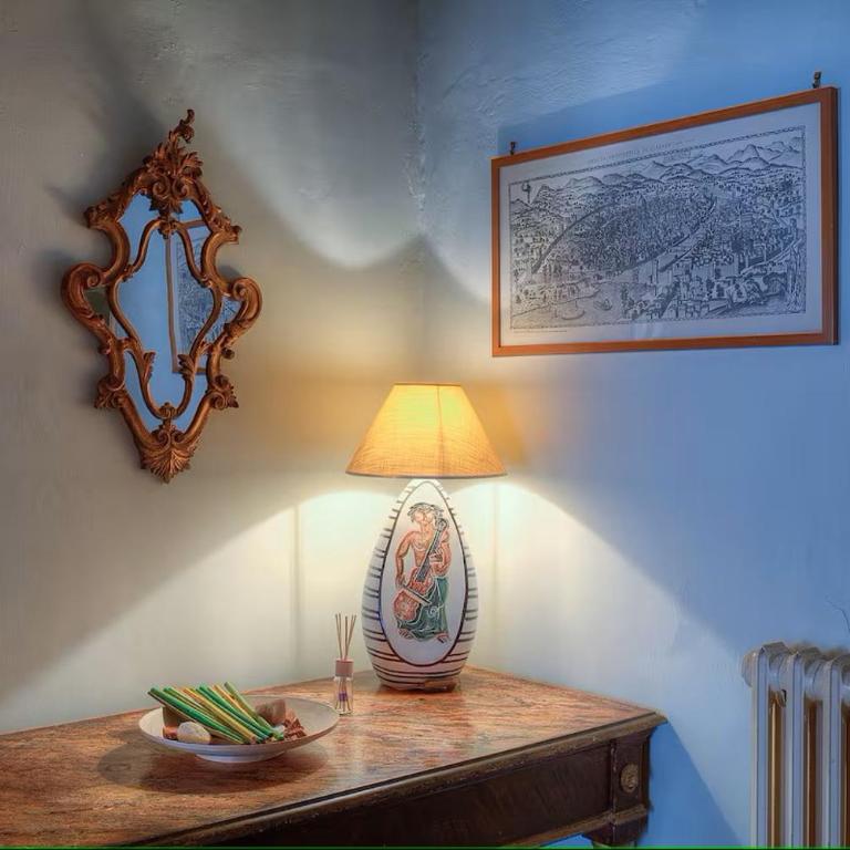 Historical building charming apartment - Appartamento Standard con 2 Camere da Letto - 15