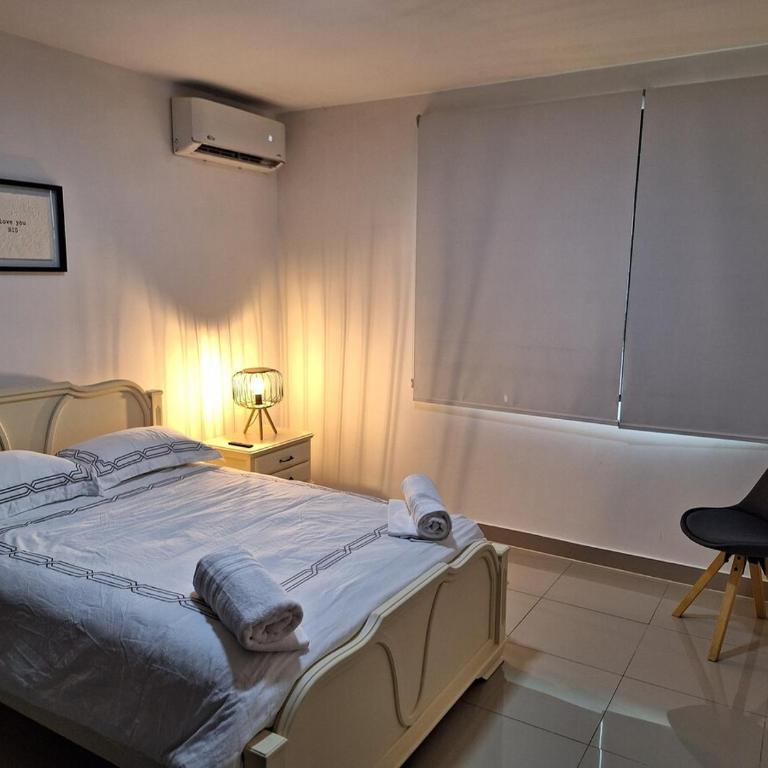 Lindo y Moderno Departamento, Parqueo - Apartamento de 2 dormitorios - 9