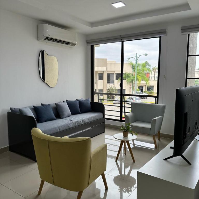 Lindo y Moderno Departamento, Parqueo - Apartamento de 2 dormitorios - 50