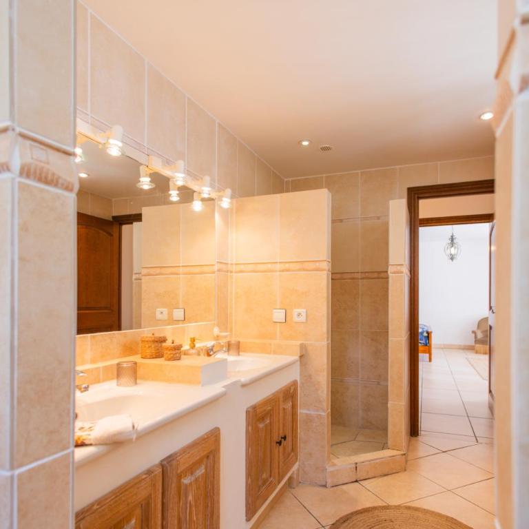 Spectacular house - Villa 2 Chambres - 18