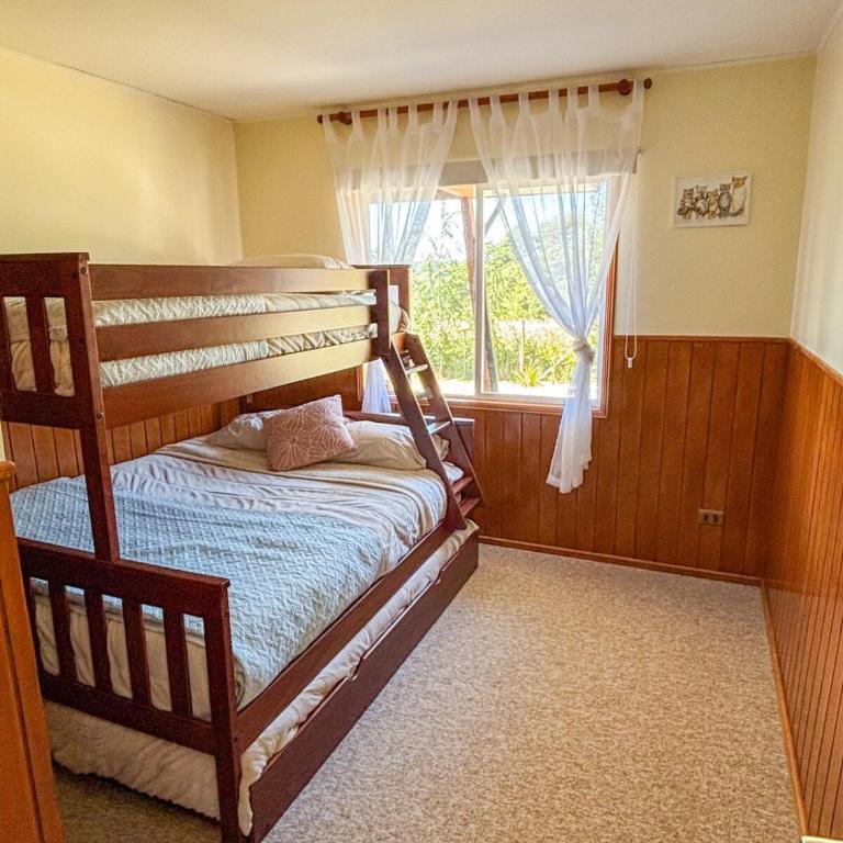 Hermosa casa de campo cerca de Puerto Varas y el aeropuerto - Three-Bedroom Vacation Home - 13