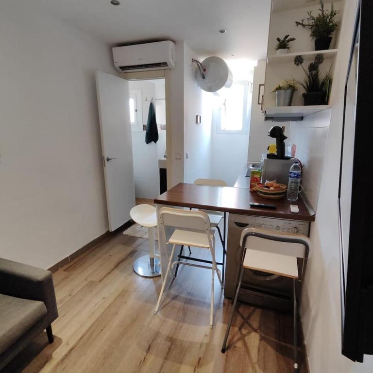 Bright and cozy 2 rooms apartment - Apartamento de 2 dormitorios - 4