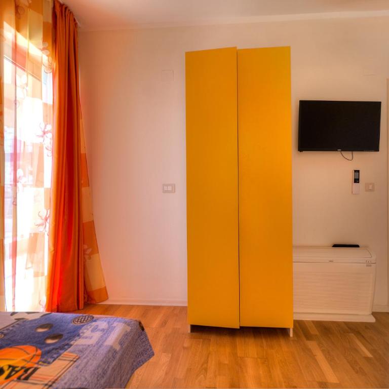 Sea View Apartments MonteBook - Three-Bedroom Apartment with Sea View - 10