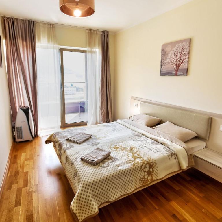 Sea View Apartments MonteBook - Two-Bedroom Deluxe Apartment with Balcony - 24