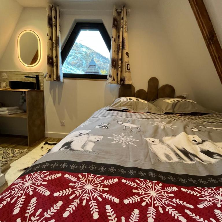Chalet 6-8 pers St Lary Alt1700m -100mdespistes classé 4 étoiles - Chalet 3 Chambres - 25
