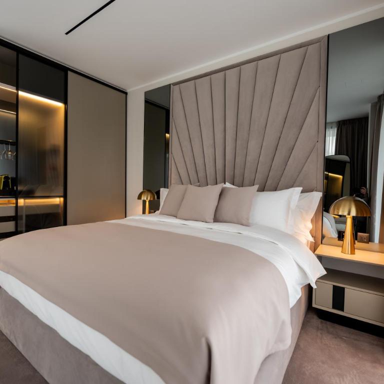 New Belgrade Premium Hotel - Superior King Room - 4