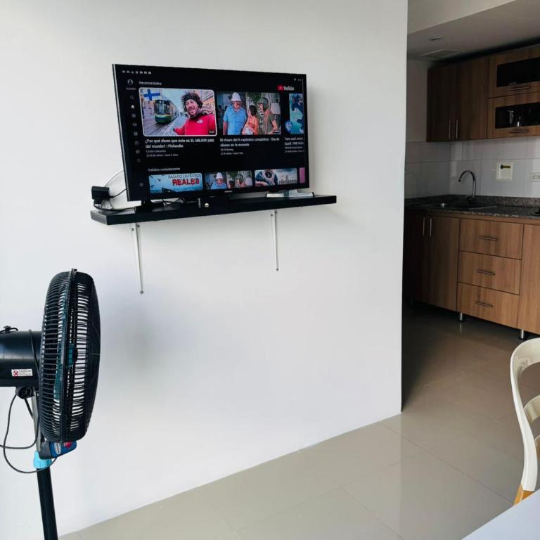 Grandioso apartaestudio muy cerca a Provenza 201 - Apartamento de 2 dormitorios con vistas a la ciudad - 7