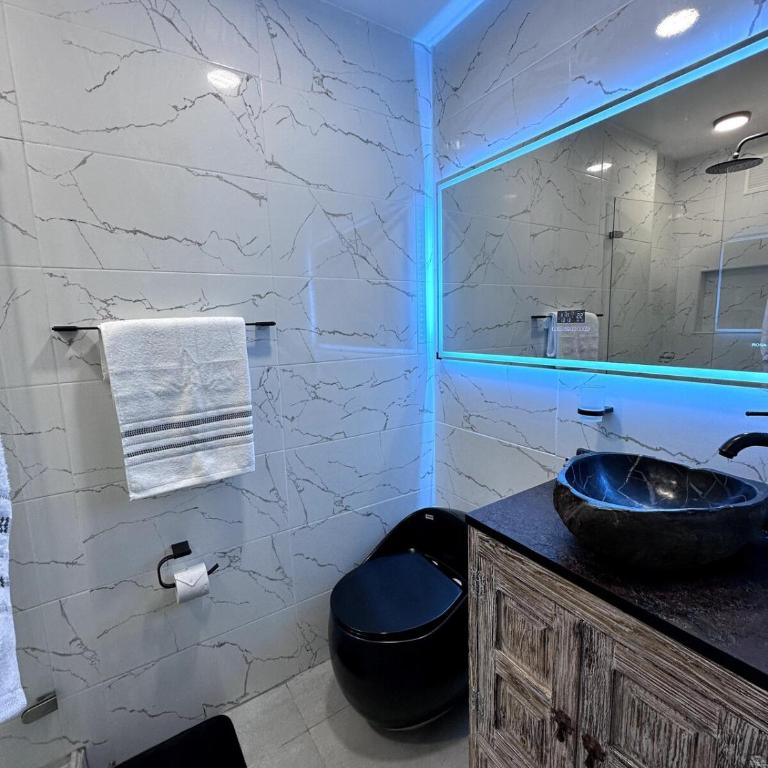 Alojamiento con jacuzzi en zona exclusiva de la ciudad tipo Loft-Usaquén - Apartamento de 1 dormitorio - 13