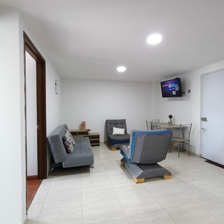 Apartamento de 5 estrellas cerca del aeropuerto, Wifi, cowork en Bogotá - Apartamento de 2 dormitorios - 2
