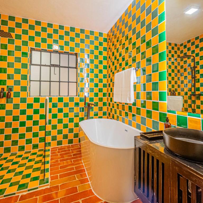 Casona Quetzal - Suite Junior - 11