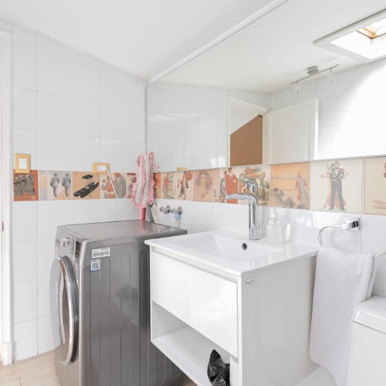 Refugio Urbano Depto Acogedor con Dos Niveles - Apartamento - 14