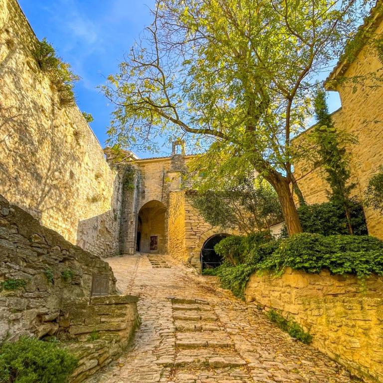 Maison de charme au coeur du village de Gordes - Maison 3 Chambres - 46