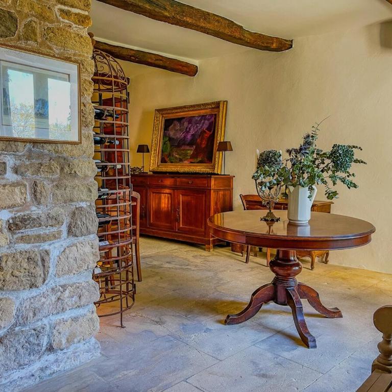 Maison de charme au coeur du village de Gordes - Maison 3 Chambres - 11