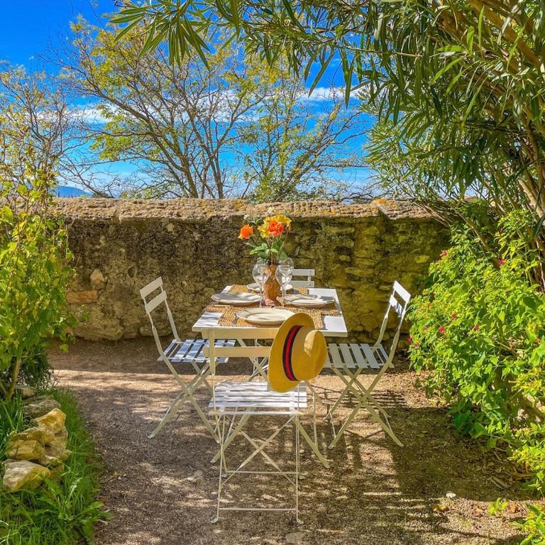 Maison de charme au coeur du village de Gordes - Maison 3 Chambres - 5