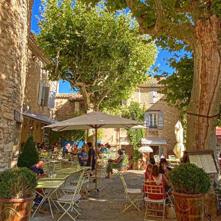 Maison de charme au coeur du village de Gordes - Maison 3 Chambres - 49