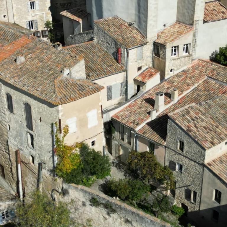 Maison de charme au coeur du village de Gordes - Maison 3 Chambres - 43