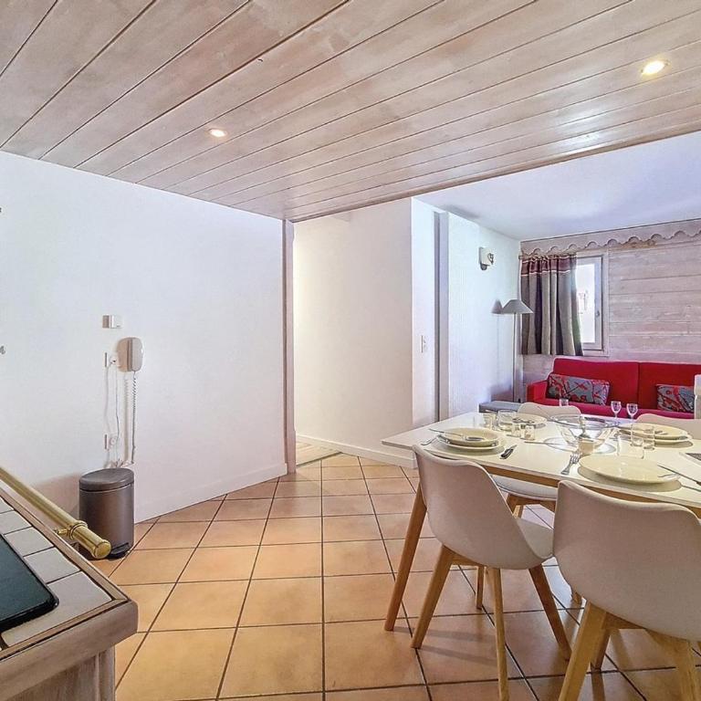 Appartement 2 pièces rénové · Proche des pistes · 4 pers · Balcon - FR-1-344-793 - Appartamento - 8