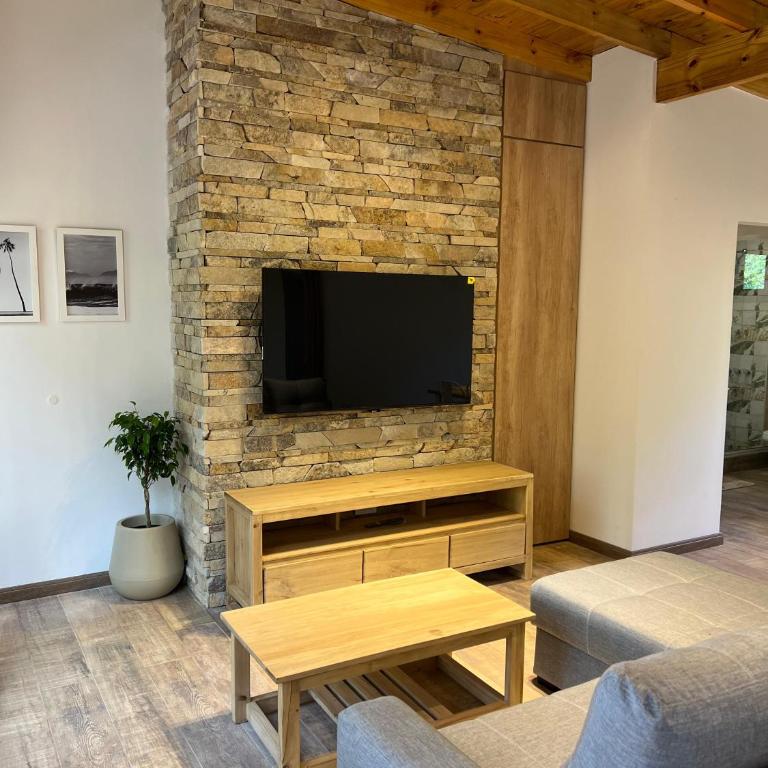 Brisas del Jaguel Depto 6 - One-Bedroom Apartment - 5