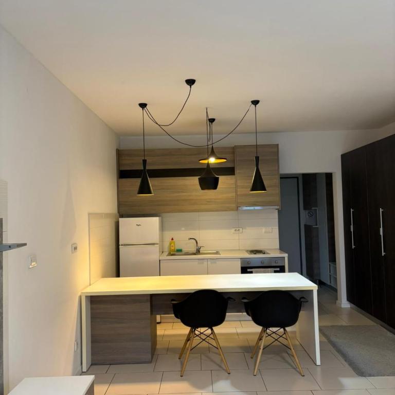 KAN Suites 2 - One-Bedroom Apartment - 2