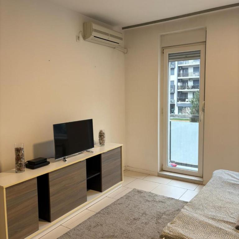 KAN Suites 2 - One-Bedroom Apartment - 6