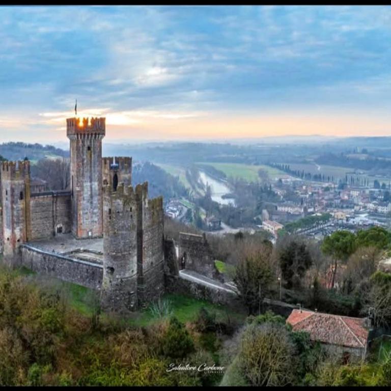 Corte Cavour - Appartamento con 2 Camere da Letto - 25