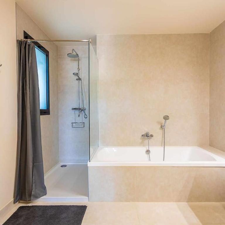 Modern 3 bedroom apartment, close to beach - Apartamento de 3 dormitorios - 21
