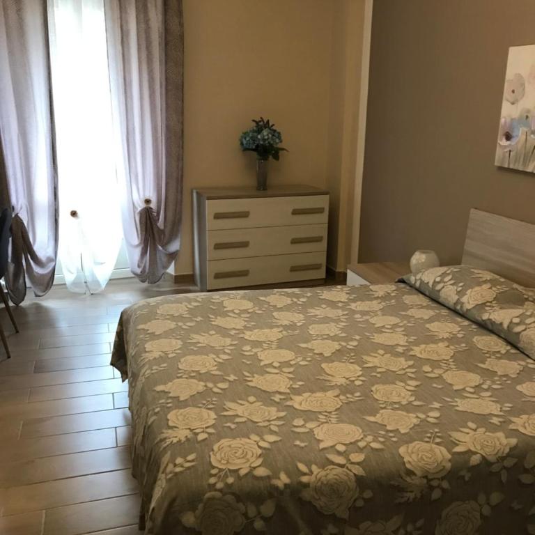 ATTICO BRICCARELLO -Intero Appartamento- Elegant Suite with FREE WIFI, near Inalpi Arena and Sporting Club Torino-Olimpyc Stadium - Appartamento con 1 Camera da Letto - 65