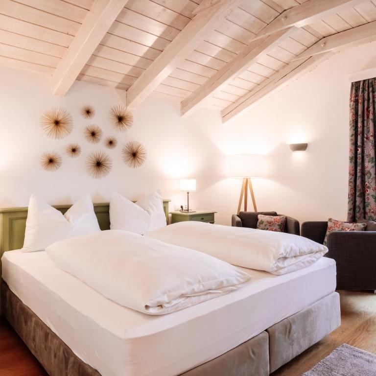 Hubertus Boutiquehotel Filzmoos - Doppelzimmer mit Balkon - 3